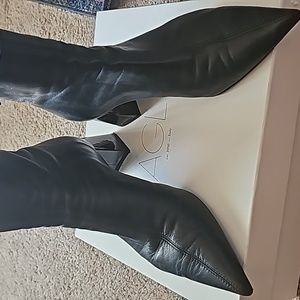 AGL Nora Pointed Toe Bootie
